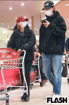 山本舞香 同棲報道 同じアクセサリー画像